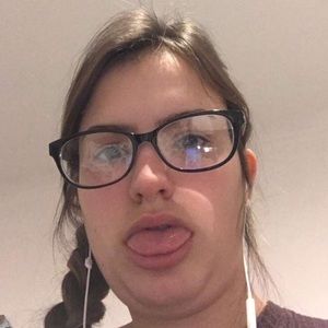 Meet your Posher, Tom